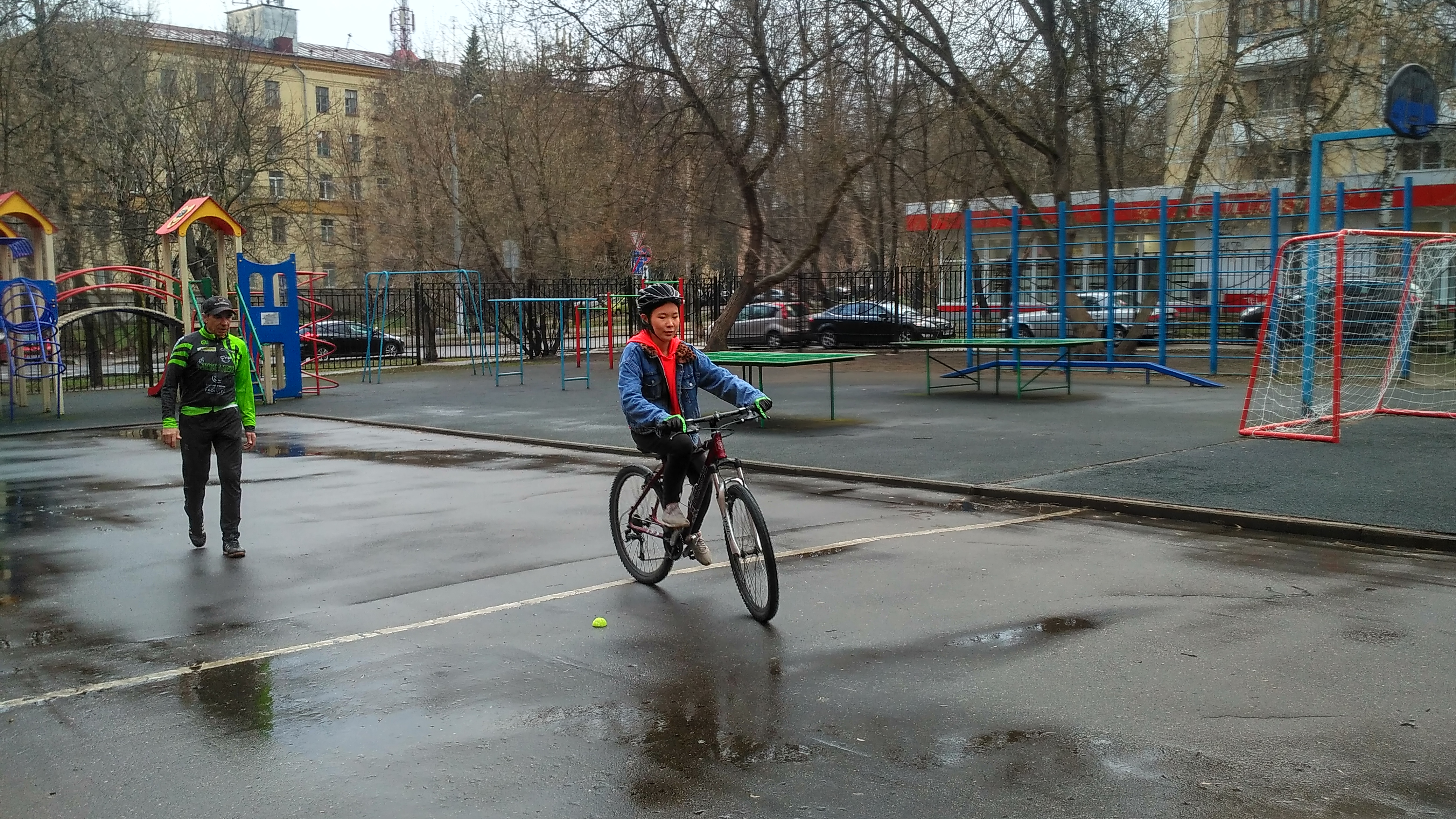 Урок катания на велосипеде для взрослых с нуля